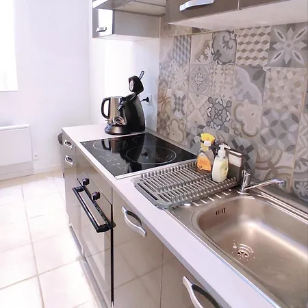 Apartamento - Parking - Wifi - 1 A 6 Pers - Barsac (Gironde)
